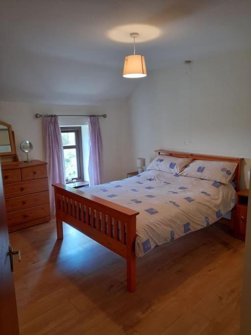 4 Bedroom Traditional Irish Farm House Killybegs 도니골 외부 사진