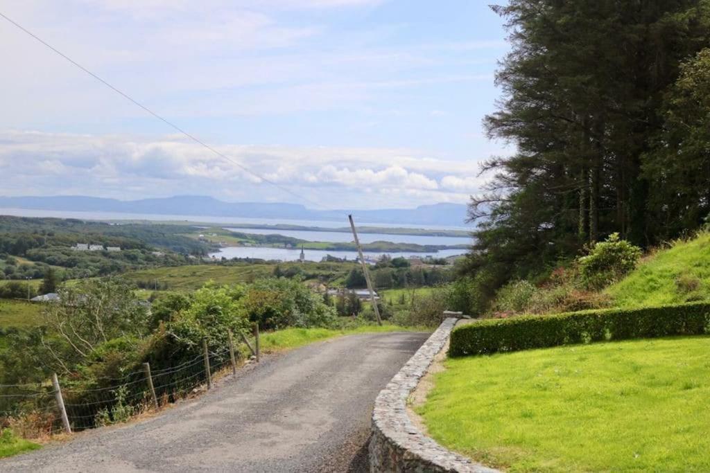 4 Bedroom Traditional Irish Farm House Killybegs 도니골 외부 사진