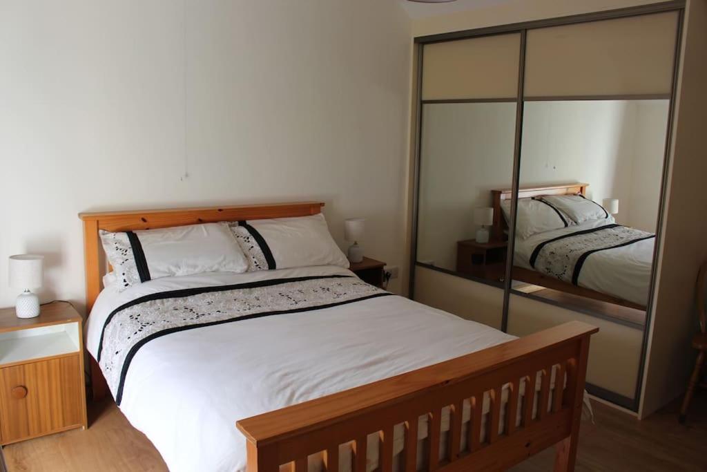 4 Bedroom Traditional Irish Farm House Killybegs 도니골 외부 사진