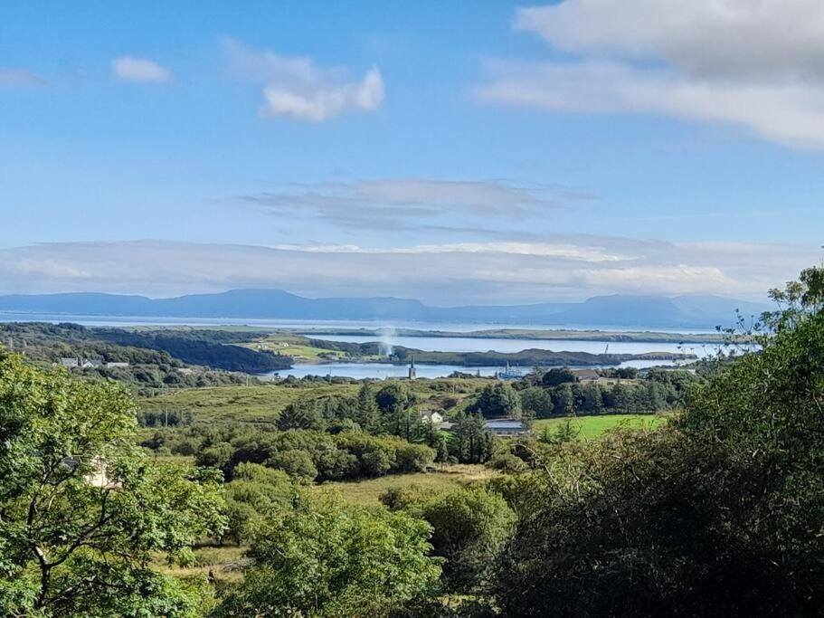 4 Bedroom Traditional Irish Farm House Killybegs 도니골 외부 사진