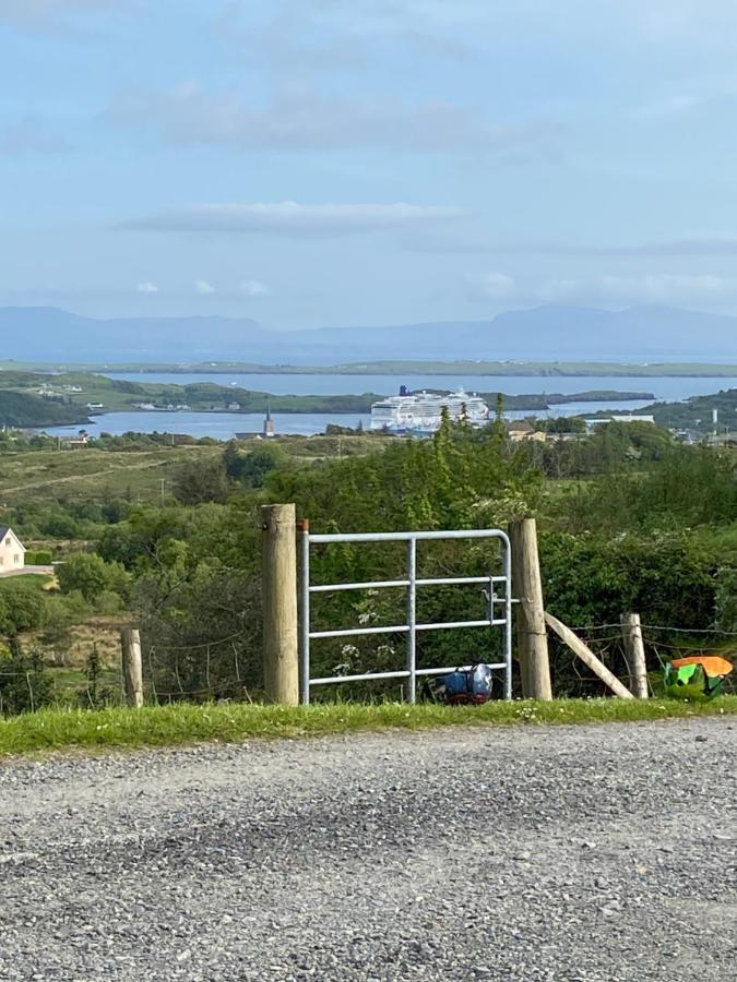 4 Bedroom Traditional Irish Farm House Killybegs 도니골 외부 사진